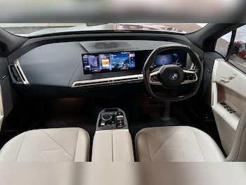 Used BMW iX 2022 for sale - 76927835: Photo