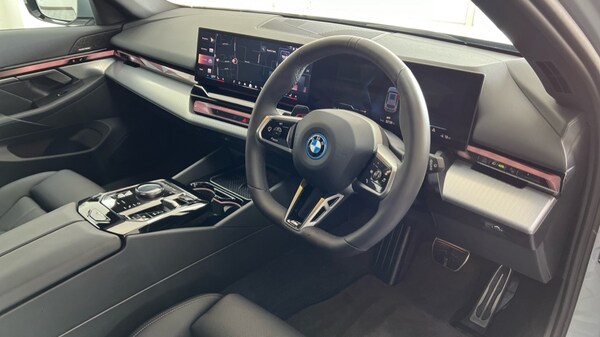 Used BMW i5 2024 for sale - 75394255: Photo 6