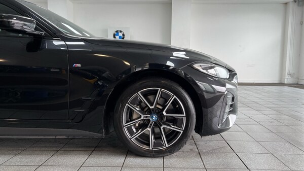 Used BMW i4 2022 for sale - 76321837: Photo 14