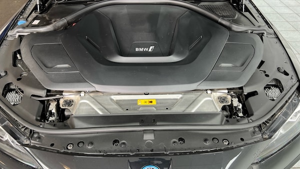 Used BMW i4 2022 for sale - 76321837: Photo 21