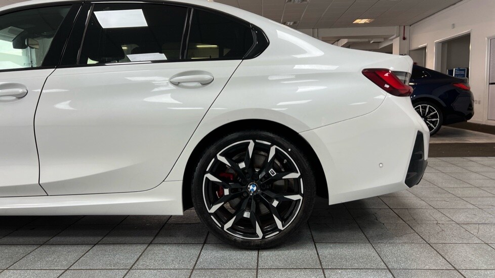 Used BMW 3 Series 2024 for sale - 76731579: Photo 26