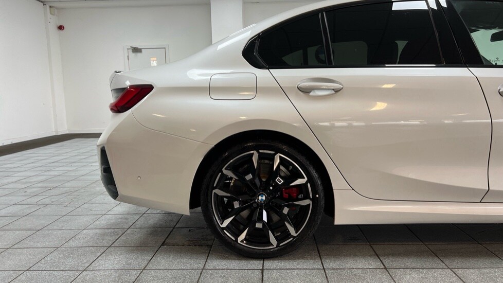 Used BMW 3 Series 2024 for sale - 76731579: Photo 27