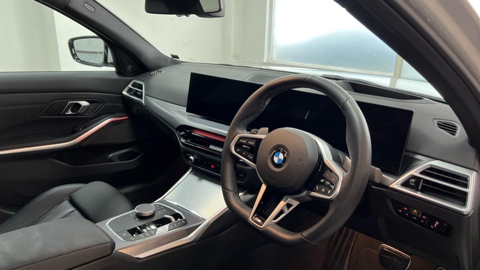 Used BMW 3 Series 2024 for sale - 76731579: Photo 6