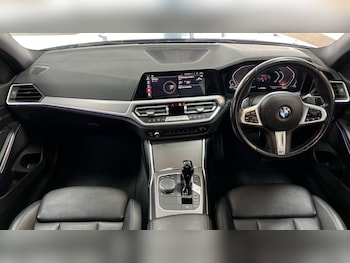 Used BMW 3 Series 2021 for sale - 76691404: Photo