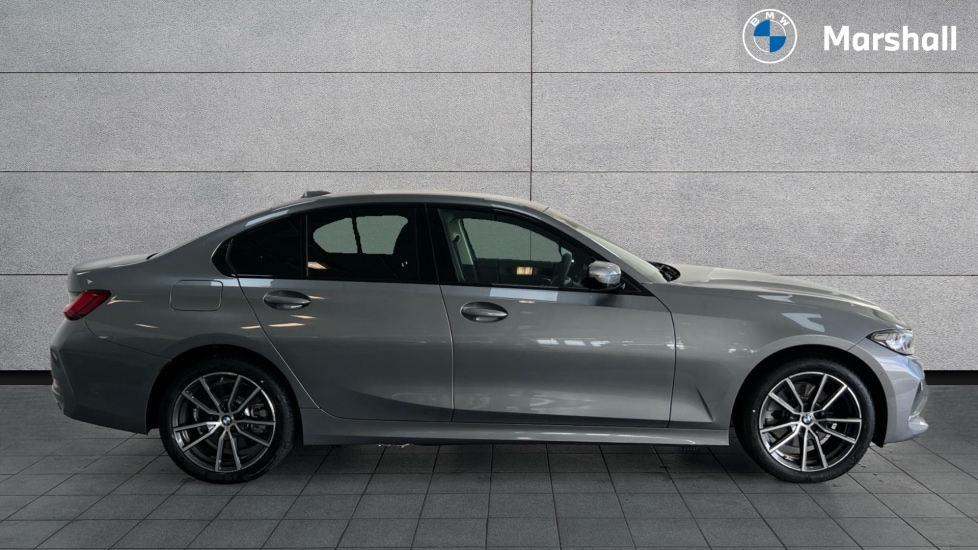 Used BMW 3 Series 2025 for sale - 75943454: Photo 3