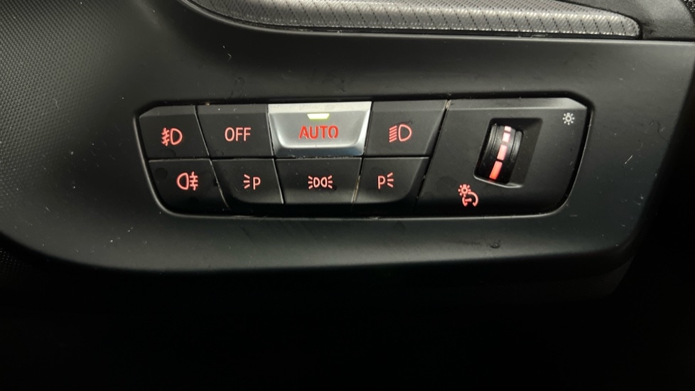 Used BMW 1 Series 2024 for sale - 76015233: Photo 36