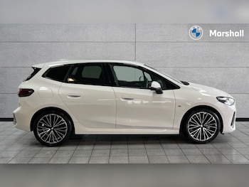 Used BMW 2 Series 2024 for sale - 76623639: Photo