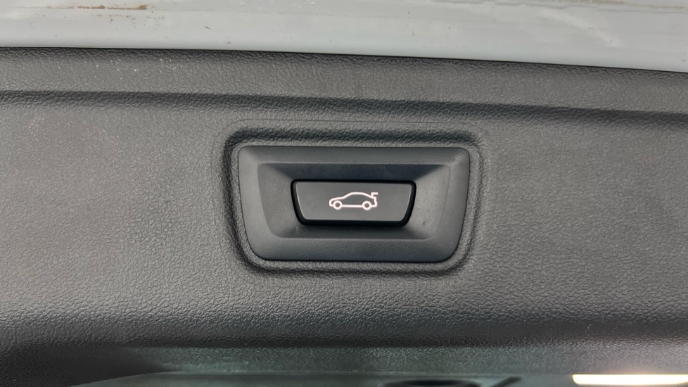 Used BMW 3 Series 2021 for sale - 76350775: Photo 31