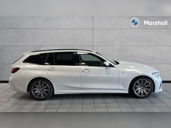 Used BMW 3 Series 2021 for sale - 76350775: Photo