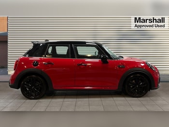 Used MINI Hatch 2021 for sale - 76745135: Photo