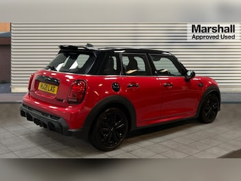 Used MINI Hatch 2021 for sale - 76745135: Photo