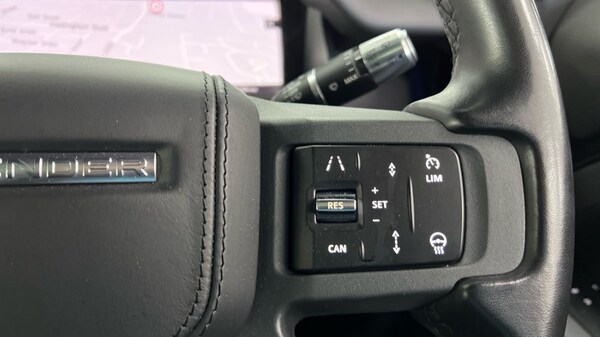 Used Land Rover Defender 2021 for sale - 76086683: Photo 21