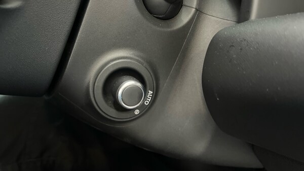 Used Land Rover Defender 2021 for sale - 76086683: Photo 34