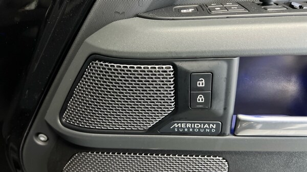 Used Land Rover Defender 2021 for sale - 76086683: Photo 37