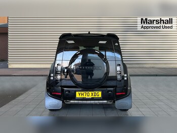 Used Land Rover Defender 2021 for sale - 76086683: Photo 4