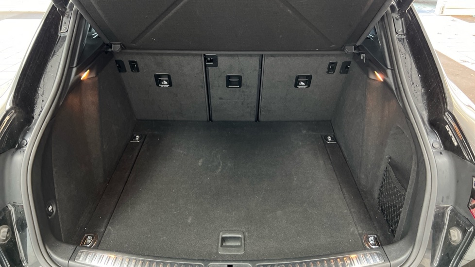 Used Porsche Macan 2018 for sale - 76780345: Photo 15