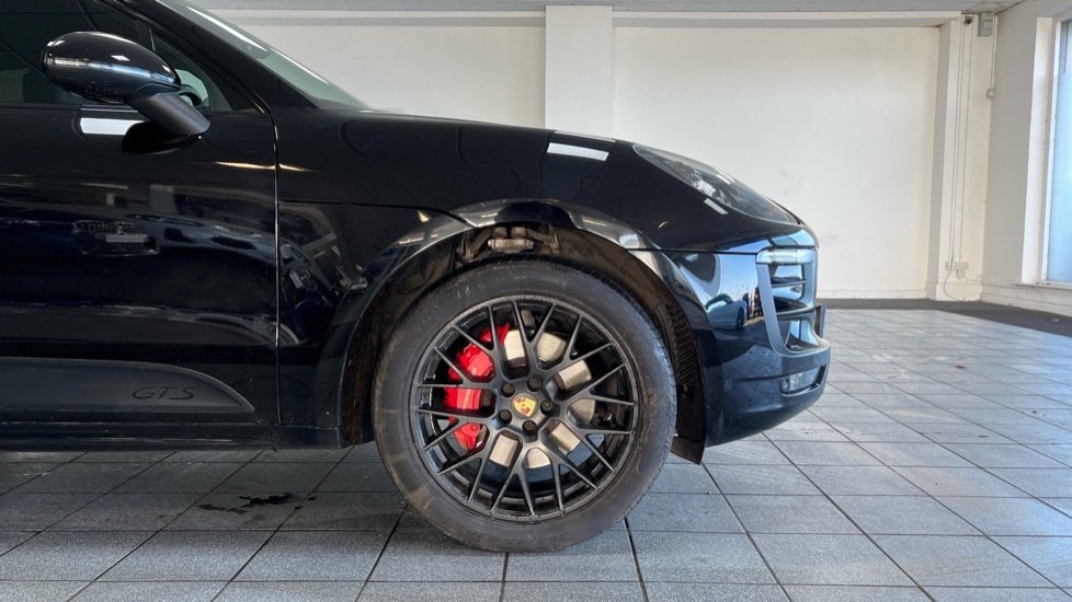 Used Porsche Macan 2018 for sale - 76780345: Photo 20