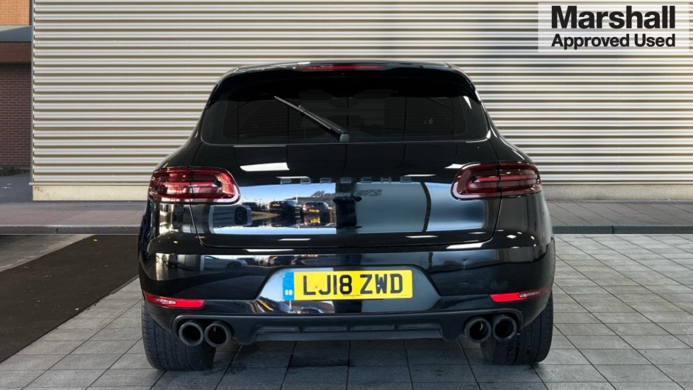 Used Porsche Macan 2018 for sale - 76780345: Photo 4