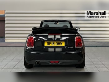 Used MINI Convertible 2018 for sale - 76766228: Photo