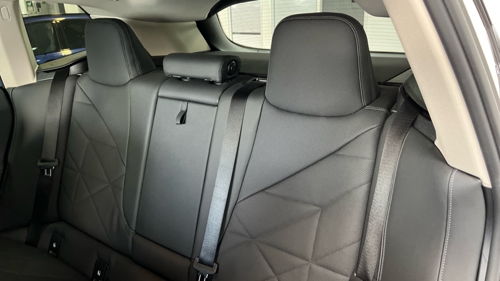 Used BMW iX 2025 for sale - 76312352: Photo 12