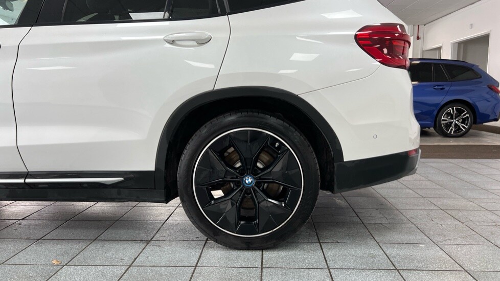 Used BMW iX3 2021 for sale - 76183880: Photo 26
