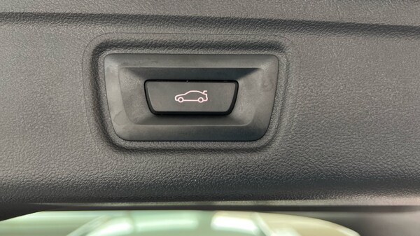 Used BMW 3 Series 2025 for sale - 76154758: Photo 33