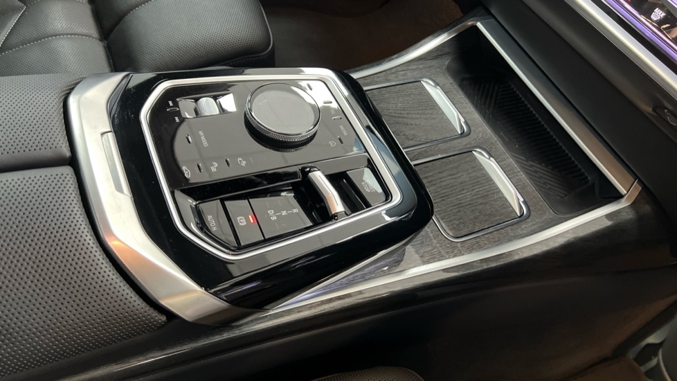 Used BMW i7 2023 for sale - 76393624: Photo 10