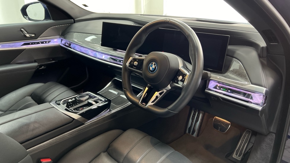Used BMW i7 2023 for sale - 76393624: Photo 6