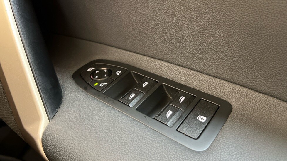 Used BMW iX 2022 for sale - 76466530: Photo 39