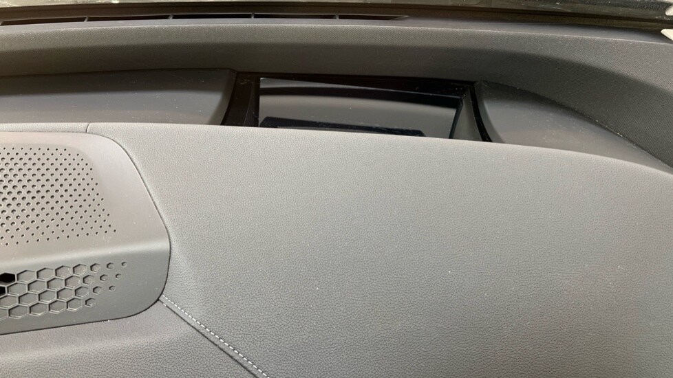 Used BMW iX 2022 for sale - 76466530: Photo 40