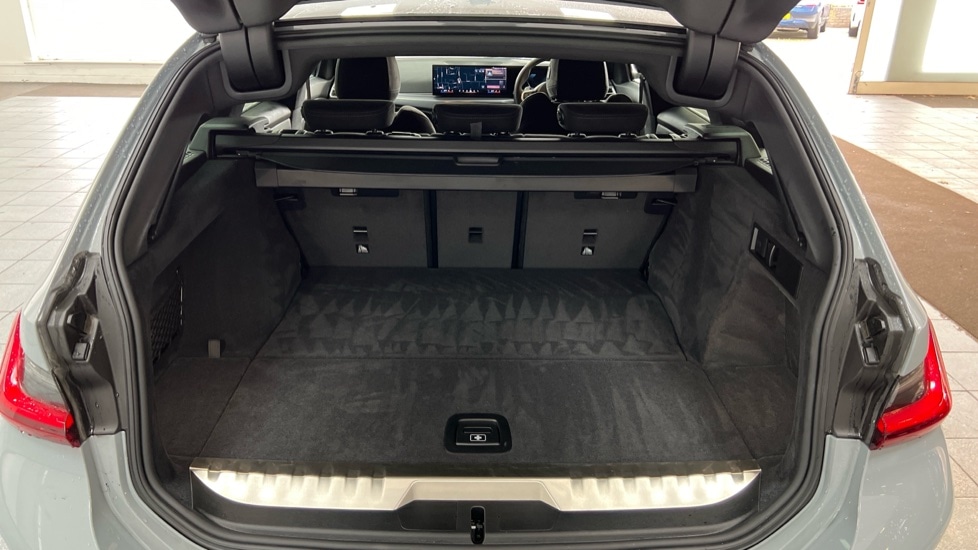 Used BMW 3 Series 2025 for sale - 76552433: Photo 13