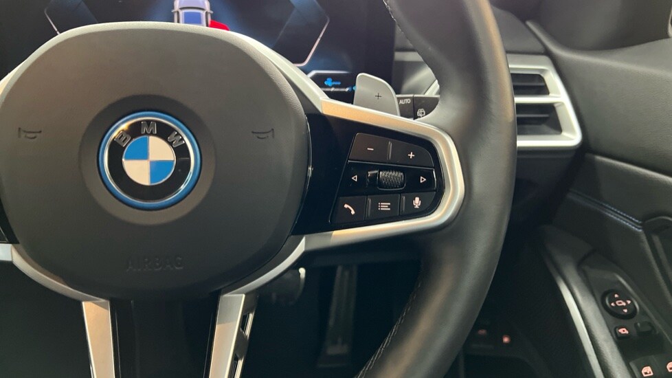 Used BMW 3 Series 2025 for sale - 76552433: Photo 18