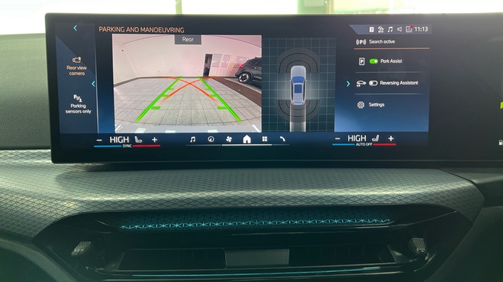 Used BMW 3 Series 2025 for sale - 76552433: Photo 30