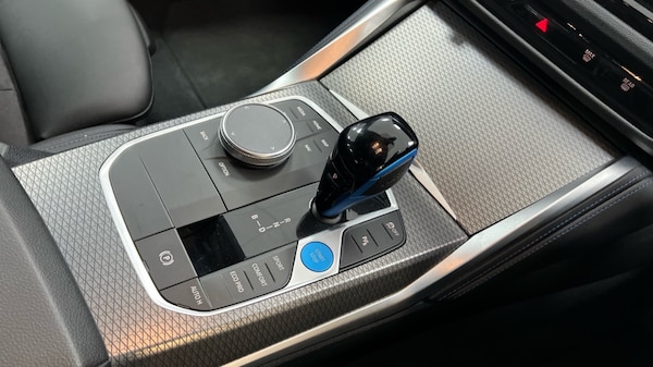 Used BMW i4 2022 for sale - 76183827: Photo 10