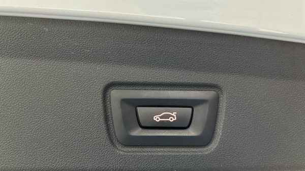 Used BMW i4 2022 for sale - 76183827: Photo 33