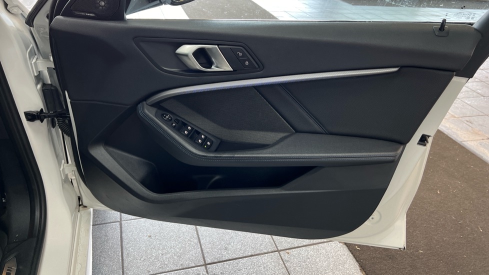 Used BMW 1 Series 2024 for sale - 76014868: Photo 32