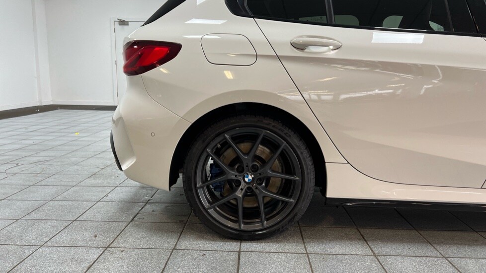 Used BMW 1 Series 2023 for sale - 76557013: Photo 27