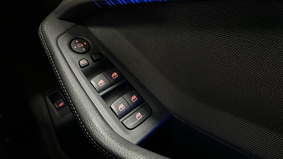 Used BMW 1 Series 2023 for sale - 76557013: Photo 38