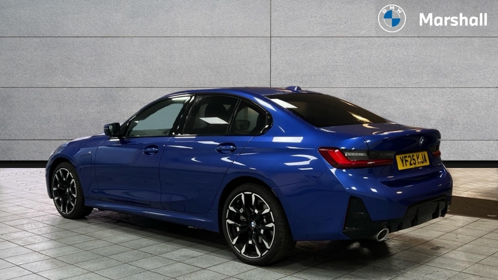 Used BMW 3 Series 2025 for sale - 76635703: Photo 2