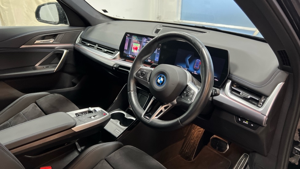 Used BMW iX1 2023 for sale - 76927821: Photo 6