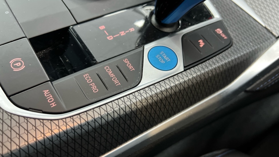 Used BMW i4 2022 for sale - 76393550: Photo 19