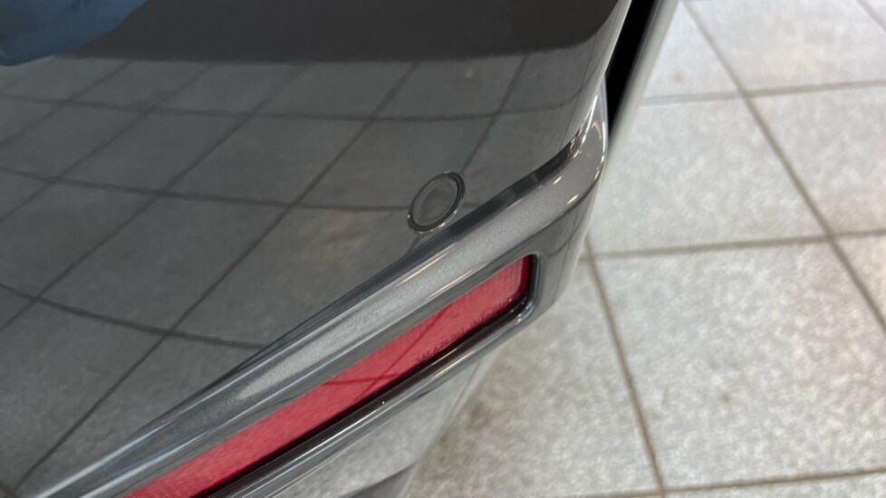 Used BMW i4 2022 for sale - 76393550: Photo 35