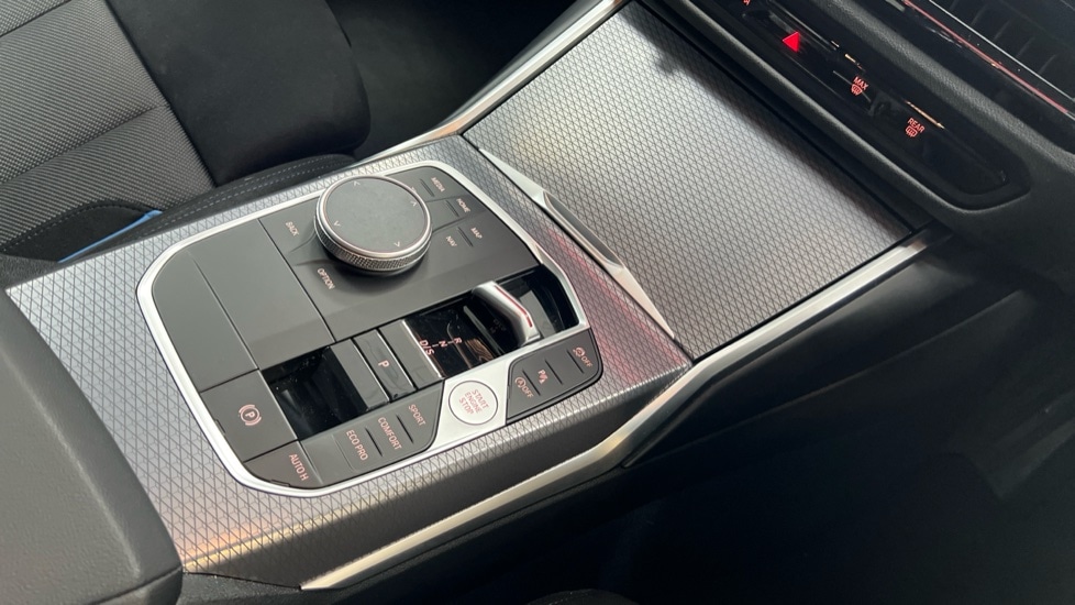 Used BMW 3 Series 2025 for sale - 76589866: Photo 10