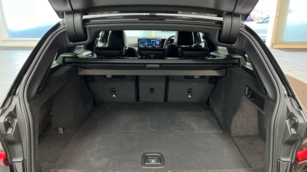 Used BMW 3 Series 2025 for sale - 76731517: Photo 13