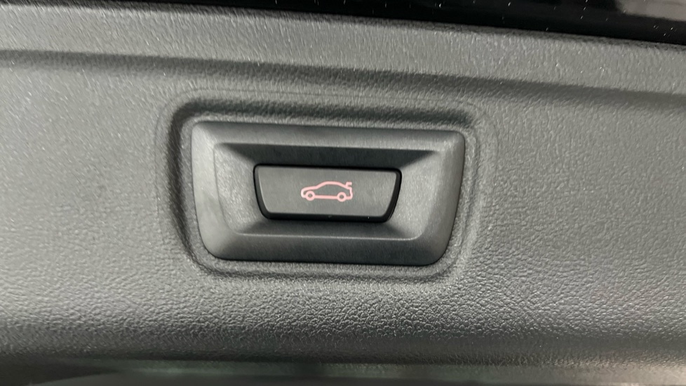 Used BMW 3 Series 2025 for sale - 76731517: Photo 34