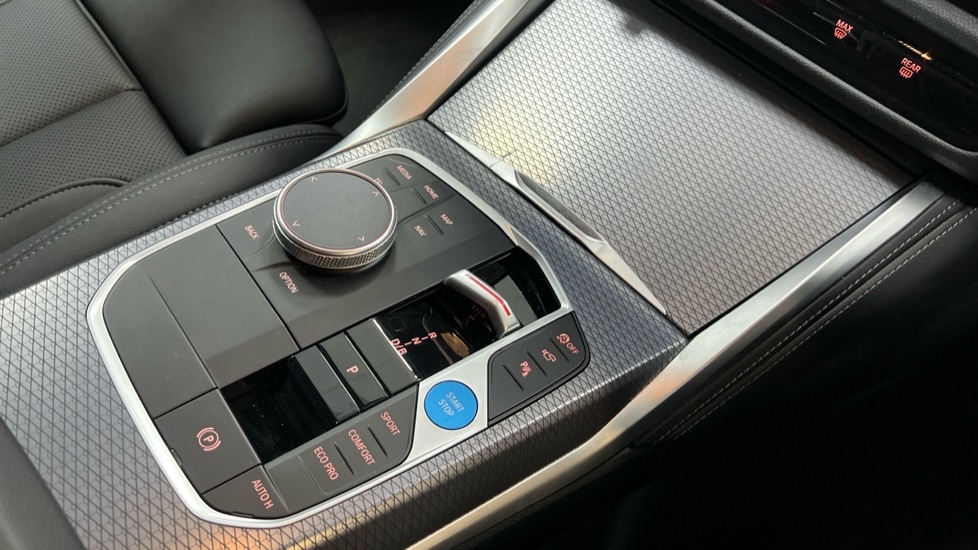 Used BMW i4 2025 for sale - 76552268: Photo 10