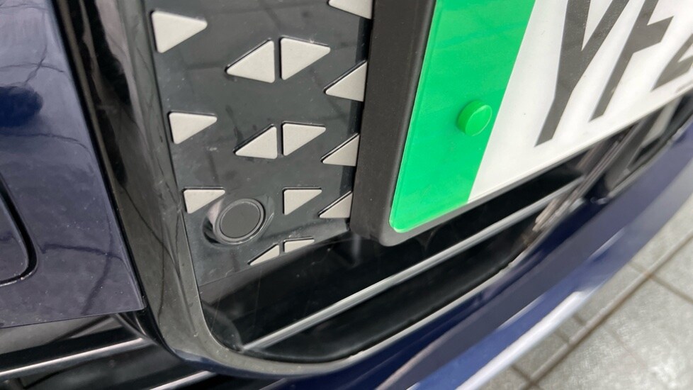 Used BMW i4 2025 for sale - 76552268: Photo 36