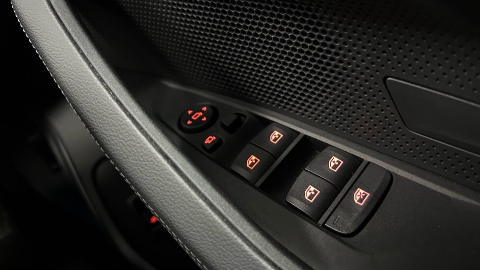 Used BMW i4 2025 for sale - 76552268: Photo 39