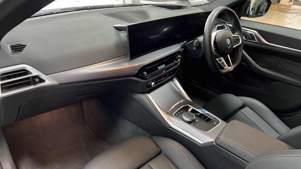 Used BMW i4 2025 for sale - 76552268: Photo 7