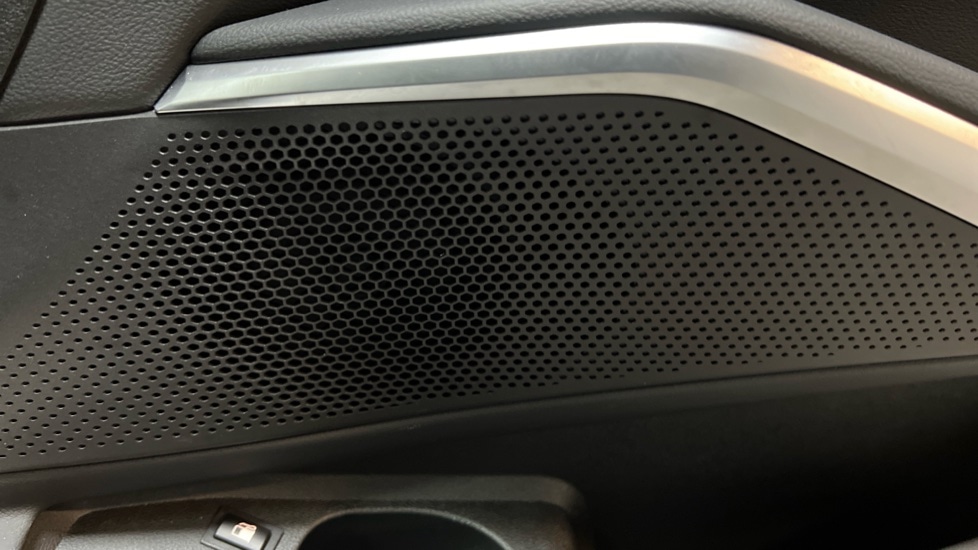 Used BMW 3 Series 2025 for sale - 76780272: Photo 20